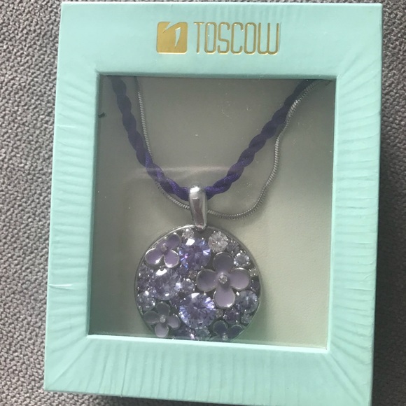 Toscow Purple Necklace - Picture 2 of 2